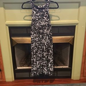 Black and white dress